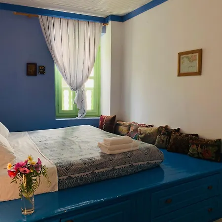 Hotel Mediterraneo *